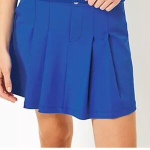 Lily Pulitzer Blue Pleated 
50+UPF Luxletic Kimika Skort
New with tags
Size 14